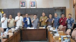 Permukiman Petani Sekadau Disorot: Pemblokiran Lahan, DPRD Kalbar Serukan Dialog Terbuka